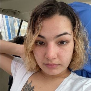 Meet your Posher, Jacquelyne